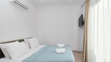 Golden Bee Lifestyle Hotel