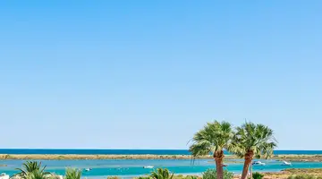 Golden Club Cabanas