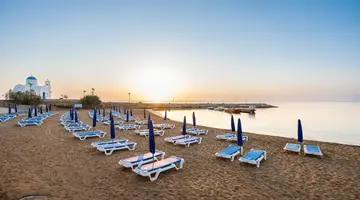 Golden Coast Beach Hotel