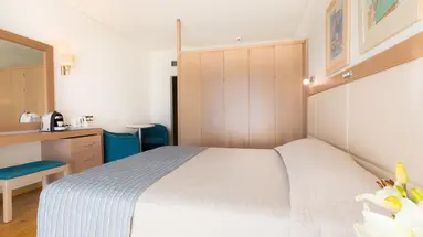 Golden Coast Beach Hotel