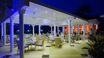 Golden Coast Beach Hotel