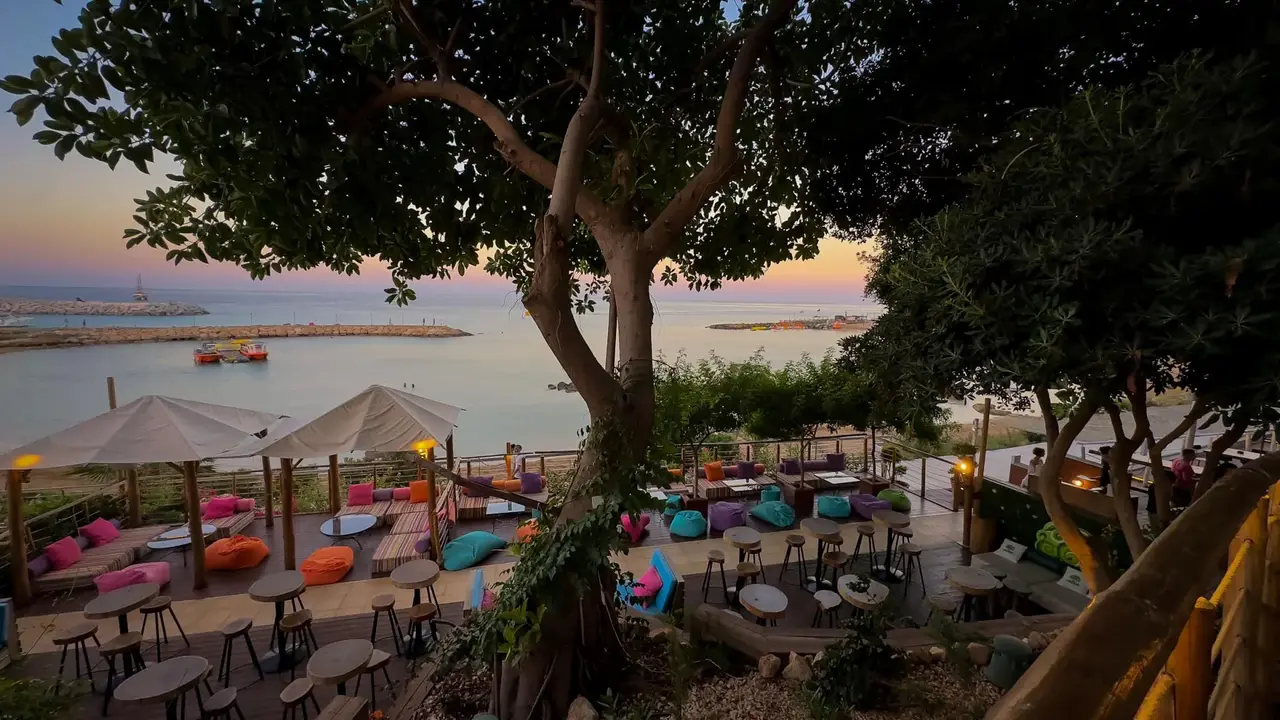 Golden Coast Beach Hotel