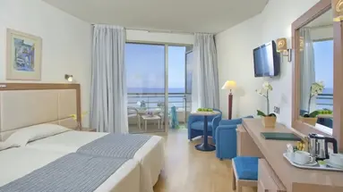 Golden Coast Beach Hotel