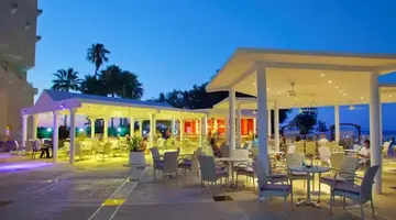 Golden Coast Beach Hotel