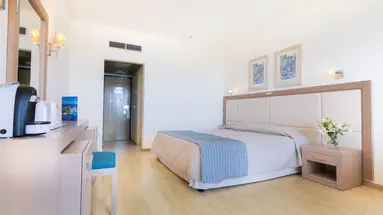 Golden Coast Beach Hotel