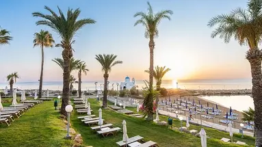GOLDEN COAST BEACH
