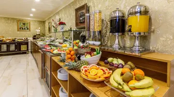 Golden Crown Hotel
