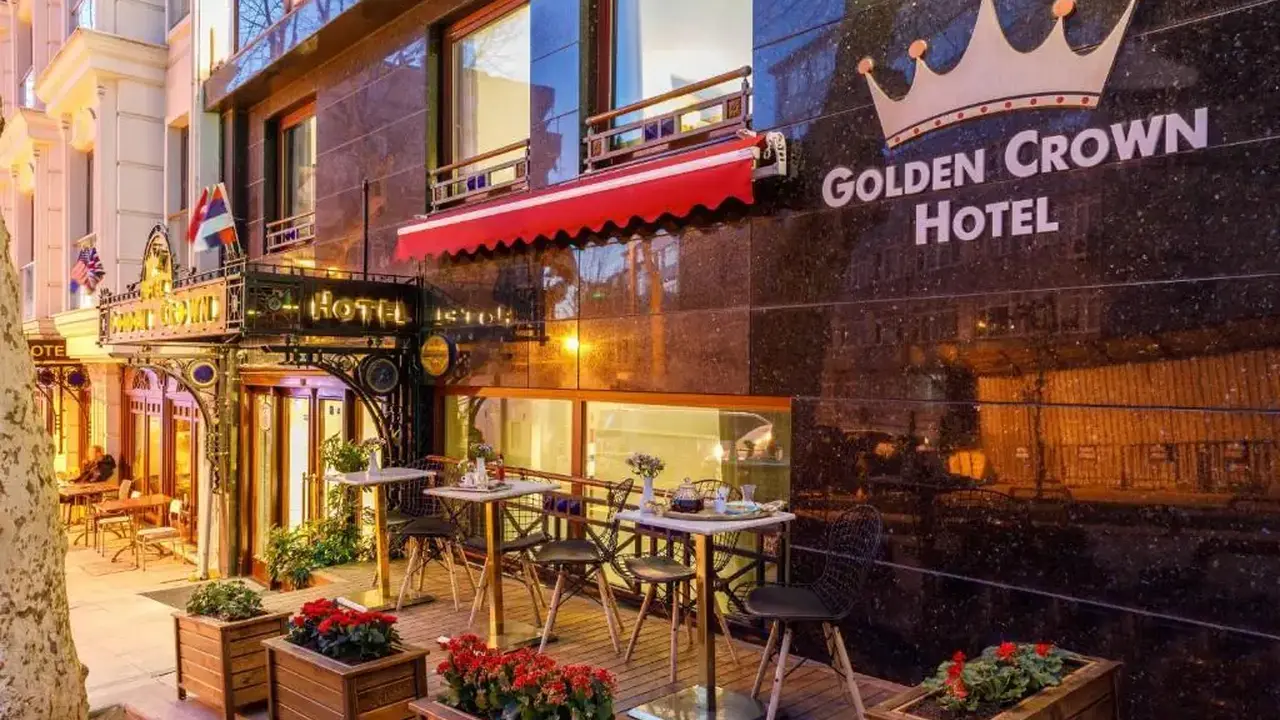 GOLDEN CROWN HOTEL
