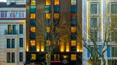 GOLDEN CROWN HOTEL