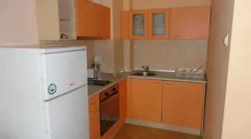 Golden Dreams Aparthotel