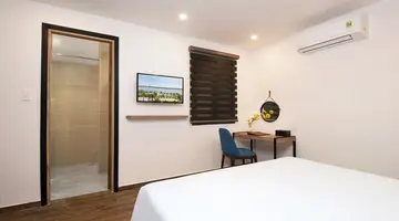 GOLDEN LOTUS CENTRAL