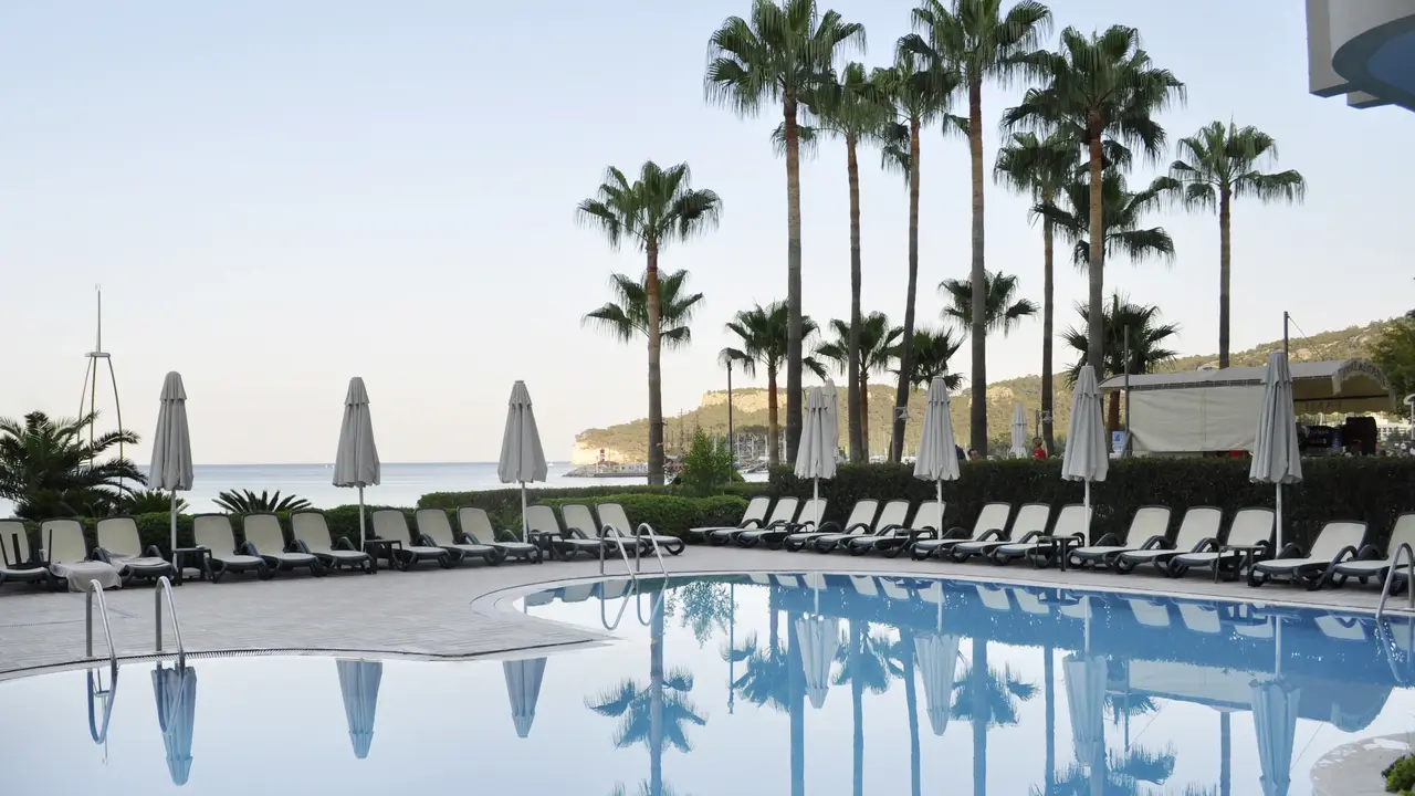 GOLDEN LOTUS HOTEL KEMER