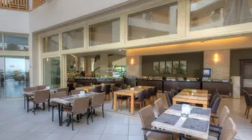 Golden Lotus Hotel