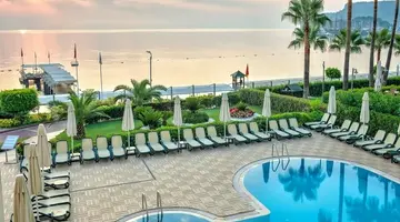 Golden Lotus Hotel