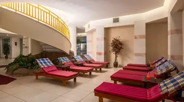 Golden Lotus Hotel