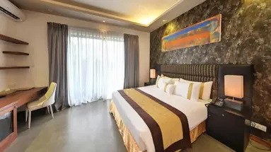 GOLDEN PEARL BEACH