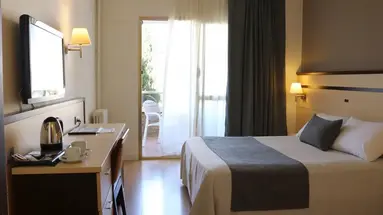 Golden Port Salou & Spa