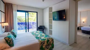 Golden Port Salou & Spa