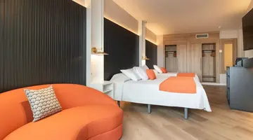 Golden Port Salou & Spa