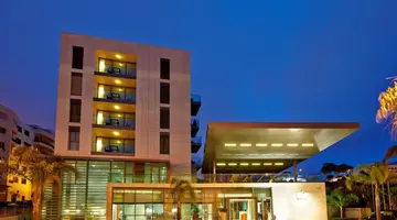 Golden Residence