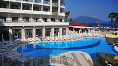 GOLDEN ROCK BEACH HOTEL