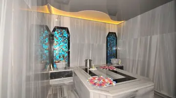 GOLDEN ROCK BEACH HOTEL