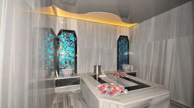 GOLDEN ROCK BEACH HOTEL