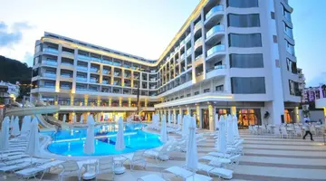 GOLDEN ROCK BEACH HOTEL