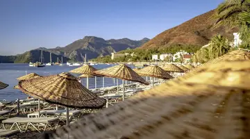 Golden Rock Beach Hotel