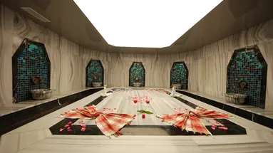 GOLDEN ROCK BEACH HOTEL