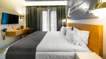 Golden Star City Resort