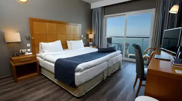 Golden Star City Resort