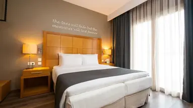 Golden Star City Resort