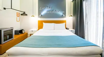 Golden Star City Resort