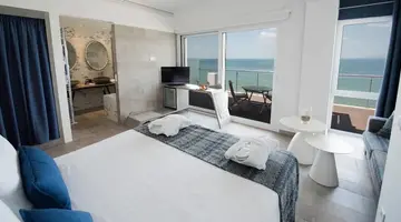 Golden Star City Resort