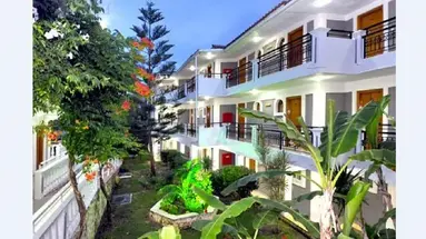 GOLDEN SUN HOTEL