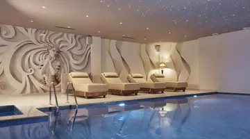 Golden Sun Hotel