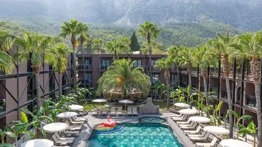 Golden Sun Hotel
