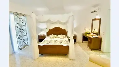 GOLDEN SUN HOTEL