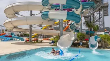 Golden Taurus Aquapark Resort