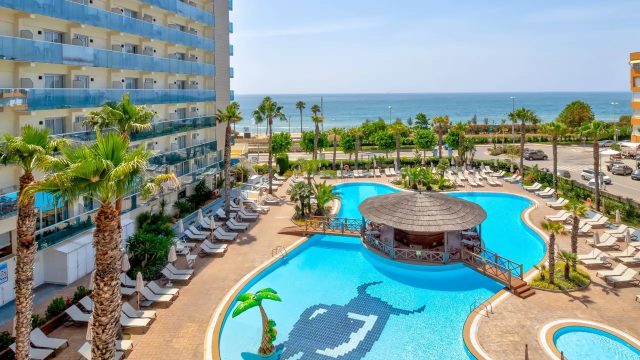 Golden Taurus Aquapark Resort