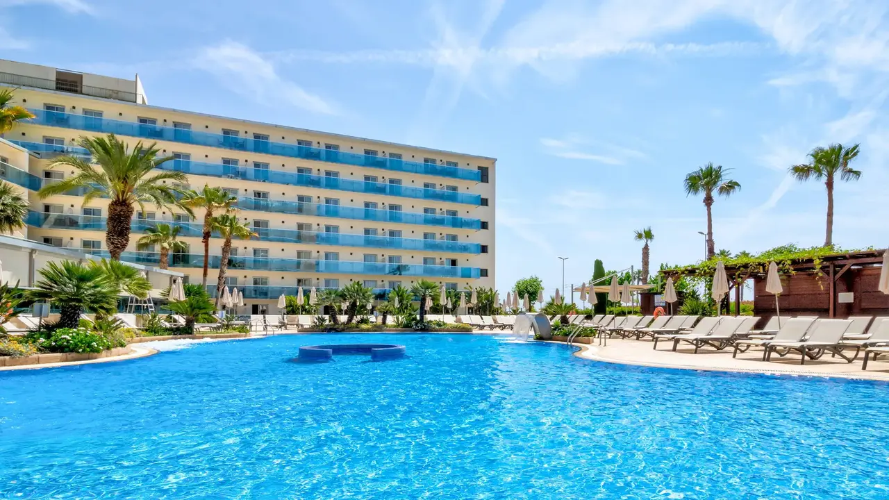Golden Taurus Aquapark Resort