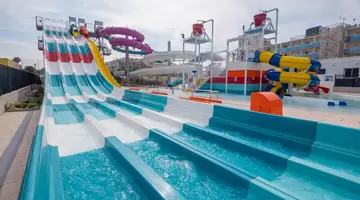 Golden Taurus Aquapark Resort