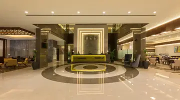 Golden Tulip Media Hotel