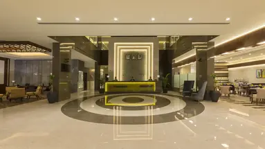 Golden Tulip Media Hotel