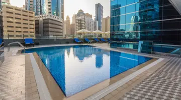 Golden Tulip Media Hotel