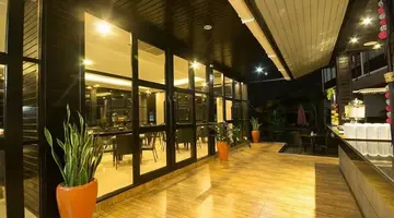 GOLDEN TULIP PATTAYA BEACH RESORT