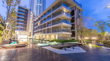 Golden Tulip Pattaya Beach Resort