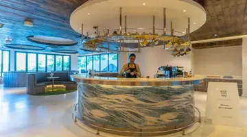 Golden Tulip Pattaya Beach Resort