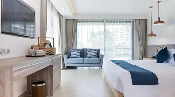 GOLDEN TULIP PATTAYA BEACH RESORT